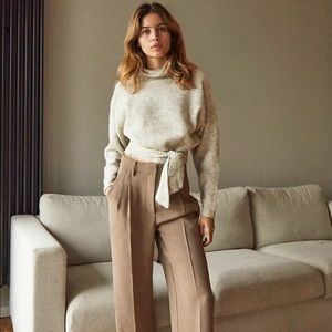 Aritzia Wilfred Lorin Sweater